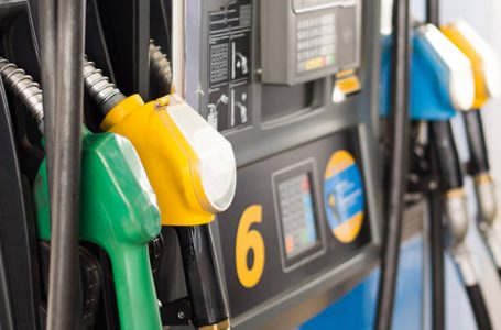 Ajuste en bencinas y diésel: revisa cómo cambian los valores esta semana