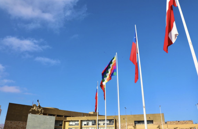  Municipalidad de Antofagasta Iza banderas de pueblos originarios durante Fiestas Patrias