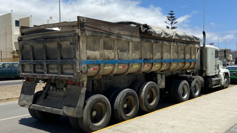  18 personas fueron sorprendidas por Carabineros en Antofagasta ingresando al país de forma ilegal