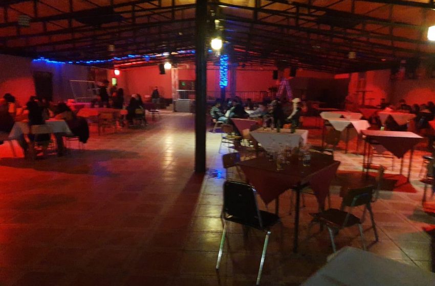  ¡Irresponsables! 90 detenidos dejo una fiesta clandestina en Calama