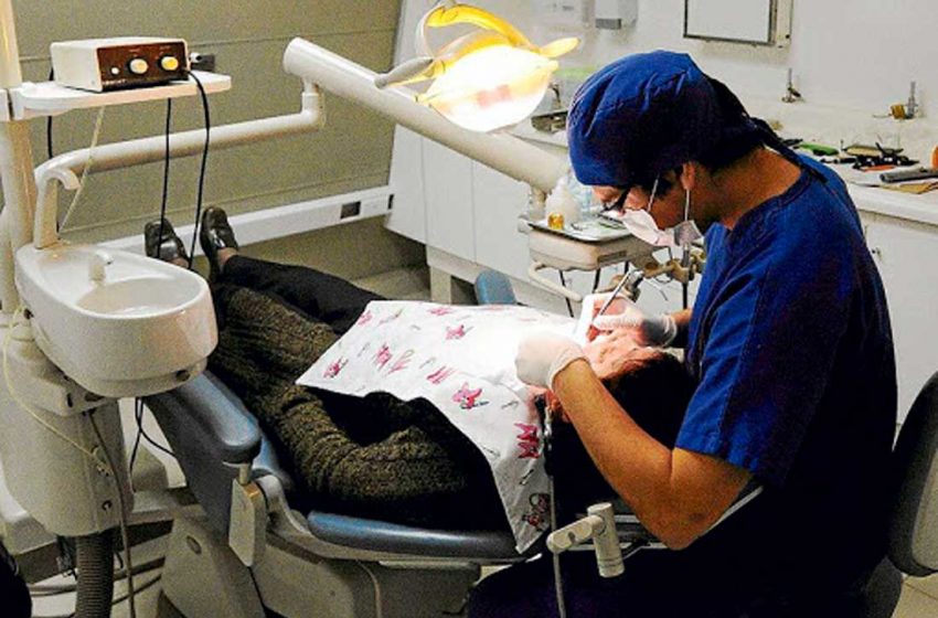  Clínica Dental Móvil atenderá con tecnología 3D a adultos mayores en Antofagasta