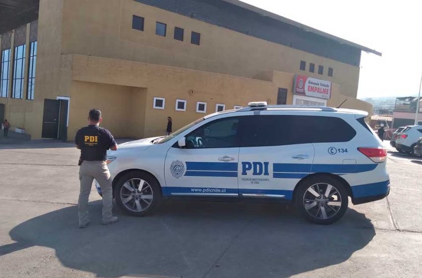  PDI Calama recupera camioneta robada y abandonada en el sector del Tranque Conchi