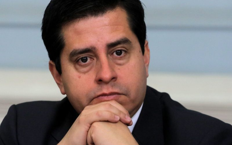  Con $171 millones en APV: Senador Araya definirá futuro del cuarto retiro del 10%