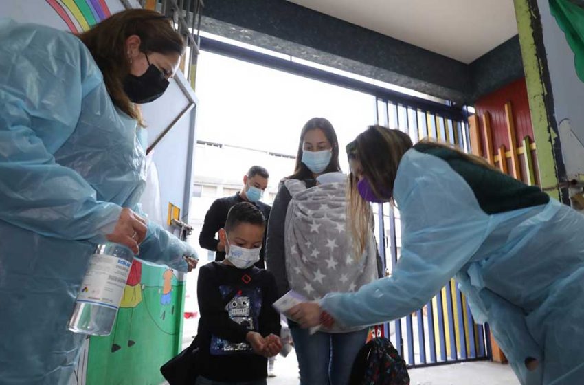  Autoridades realizan positivo retorno de escuelas a clases presenciales en Antofagasta