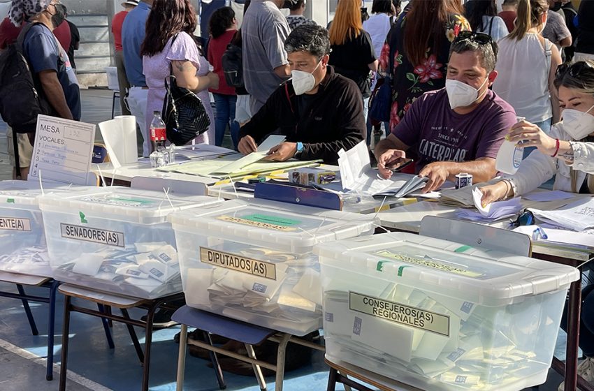  Dirección del Trabajo fiscalizará permiso de 2 horas para que trabajadores voten en elecciones