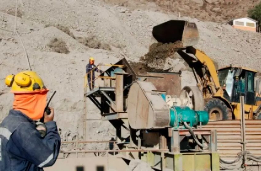  Gobierno anuncia medidas para reactivar y fortalecer la pequeña minería