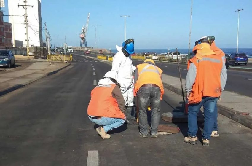  Aguas Antofagasta inicia obras de reposición de redes de aguas servidas en sector Las Rocas