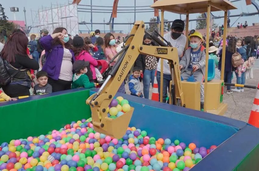  “Jugando a ser minera y minero”: con éxito se realizó fiesta comunitaria en Antofagasta