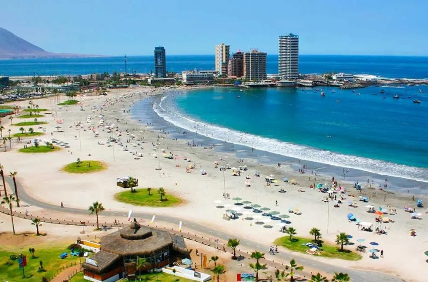 Gobernador Díaz le solicitó a aerolínea habilitar ruta entre Antofagasta e Iquique