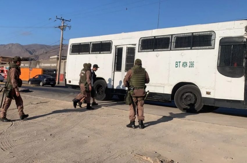  Antofagasta: Detienen a 13 personas tras operativos realizados en El Golf y la Coviefi