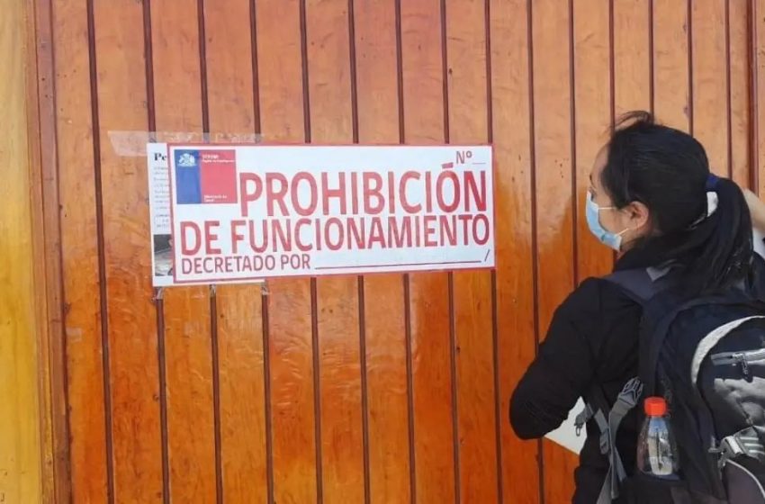  Región de Antofagasta: prohíben funcionamiento a restaurante que habría dejado a 21 clientes intoxicados