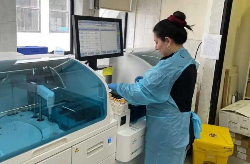 Antofagasta: CON adquiere equipo para procesar gran cantidad de muestras y obtener resultados en menos de 24 horas