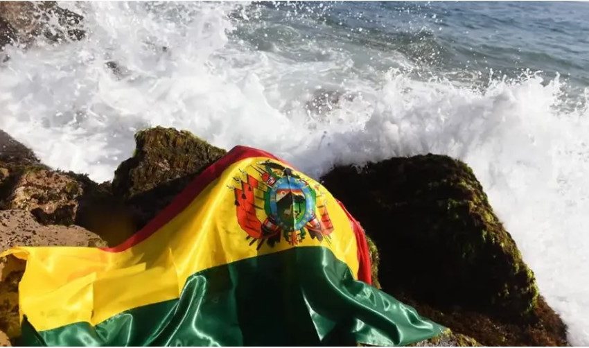  Presidente de Bolivia renueva reclamo histórico por salida al mar en el 145 aniversario de la “invasión de Antofagasta”