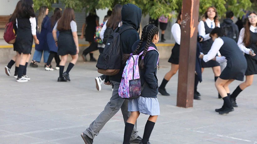  Más de 800 estudiantes de Antofagasta sin matrícula