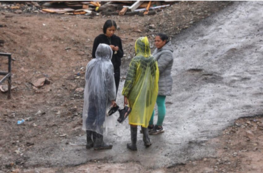  Lluvias en Calama provocan suspensión de clases y daños en infraestructura