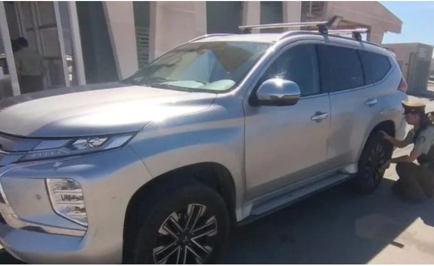  Carabineros detiene a conductor con auto robado en ruta de Antofagasta