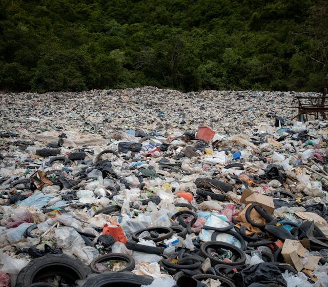 Preocupa el alto índice de quemas de basura y rucos en Antofagasta