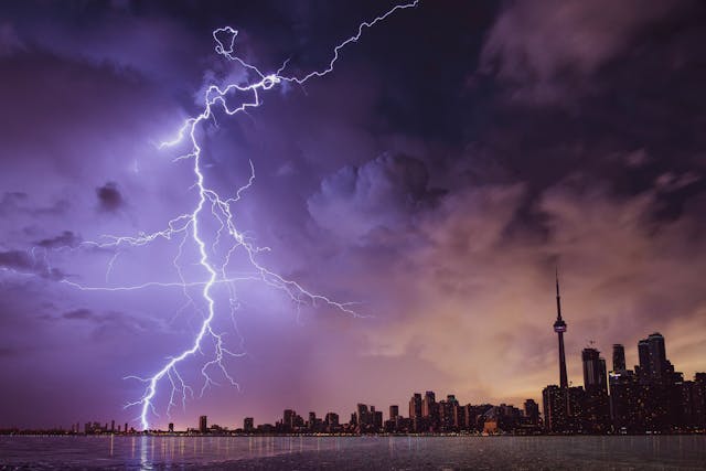 DMC emite alerta meteorológica para la ciudad de Antofagasta por el desarrollo de tormentas eléctricas durante este domingo