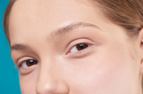 Maquillaje híbrido: cuando la belleza se encuentra con el cuidado de la piel
