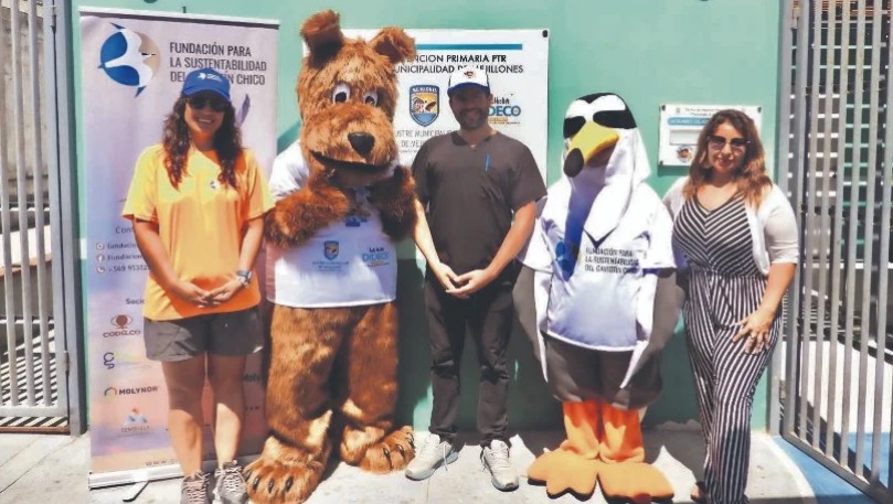  Lanzan campaña en Mejillones para promover el cuidado de mascotas y proteger la fauna local