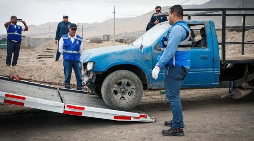  Antofagasta aprueba nuevo aparcadero municipal con seis grúas para retirar vehículos en infracción