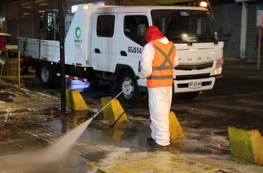  Antofagasta estrena operativo nocturno de hidrolavado para recuperar el centro de la ciudad