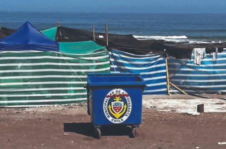 Verano en carpa: familias comienzan a pernoctar en la playa El Huáscar de Antofagasta