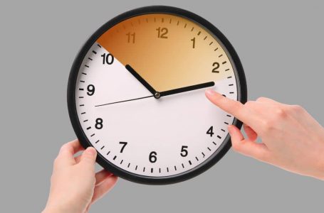 ¿Último cambio de hora? La región del sur que presiona para terminar con la medida