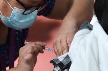 Ministerio de Salud anticipa por segundo año Campaña de Vacunación e Inmunización: Conoce quiénes deben vacunarse