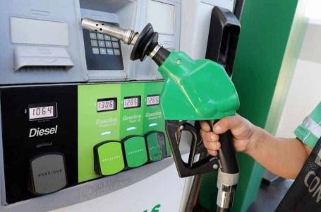 Bencinas volverían a subir en mayo: proyectan alza cercana a $35 por litro