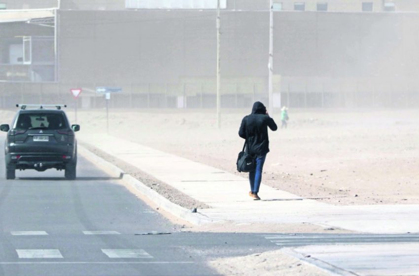  Declaran alerta preventiva por fuertes vientos en Antofagasta y El Loa