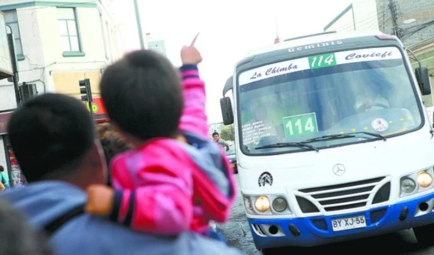  Transporte público de Antofagasta operará con menos buses por movilización del gremio