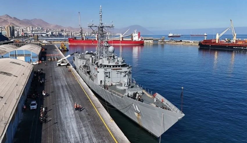  Fragata “Almirante Latorre” llegó a Antofagasta y abrirá visitas para la comunidad