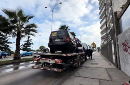 Municipio retiró vehículo abandonado tras denuncias de vecinos por inseguridad