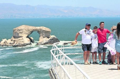 Vecinos podrán escoger los siete principales atractivos turísticos de cada comuna de Antofagasta