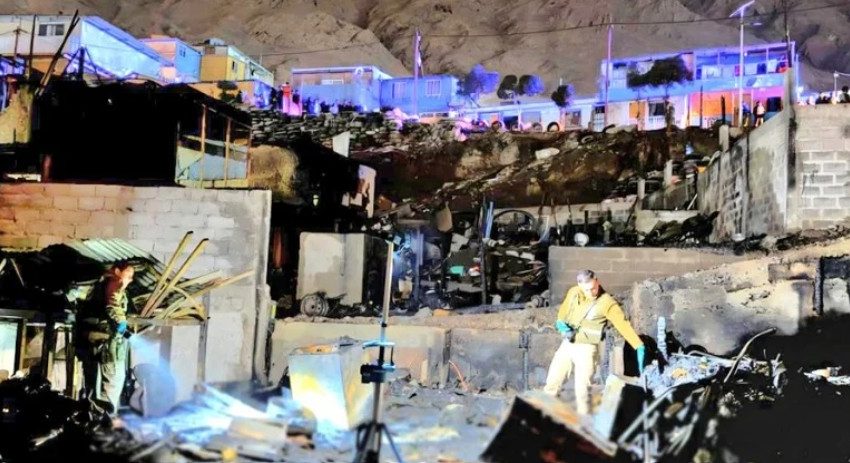  Incendio en campamento de Antofagasta reabre alerta por riesgos en asentamientos