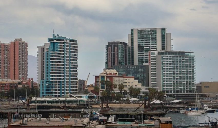  Municipio de Antofagasta reitera llamado a tomar resguardos ante pronóstico de chubascos