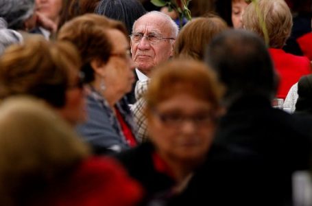Reforma previsional elevaría pensiones futuras, pero no alcanzaría para mantener el nivel de vida