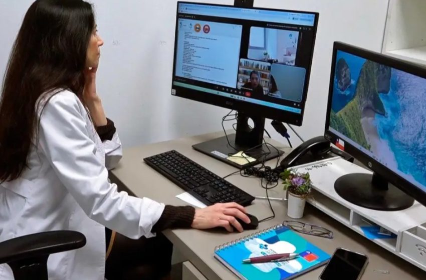  Hospital Regional de Antofagasta estrena telemedicina para acercar especialistas a otras comunas
