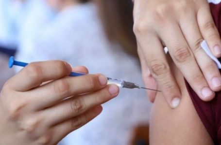 Seremi de Salud llama a completar vacunación contra el sarampión ante brotes en el extranjero