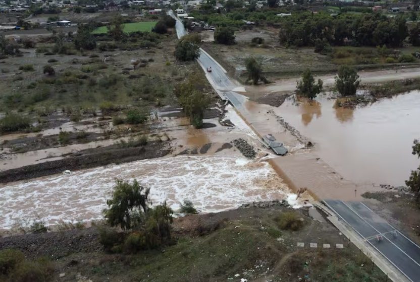  Nuevo balance del temporal: 13 muertos, siete desaparecidos y miles de damnificados