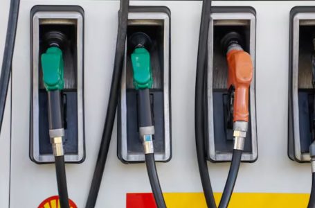 Golpe a los conductores: Enap proyecta un importante incremento en el precio de los combustibles