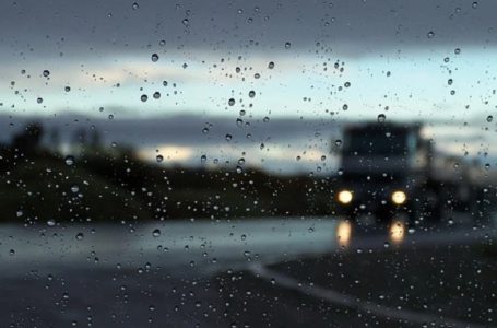 Lluvias y ráfagas de hasta 100 km/h obligan a suspender clases en Antofagasta este martes