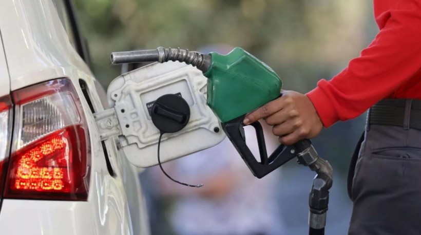  Nuevo reajuste de combustibles podría elevar hasta $38 por litro el precio de las bencinas