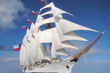 Buque Escuela Esmeralda cerrará Fiestas Patrias con navegación por la bahía de Antofagasta