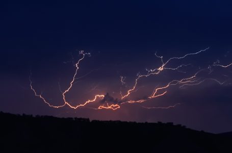 Lluvias y tormentas eléctricas marcarán la semana entre Antofagasta y La Araucanía