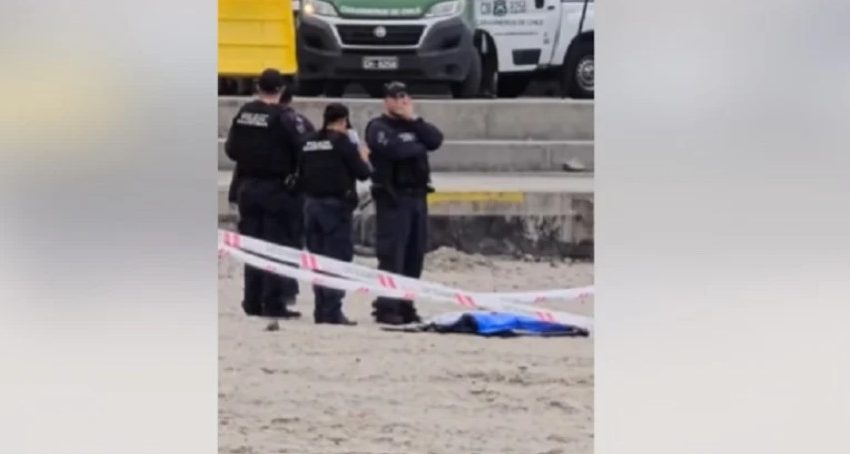  Nuevo hallazgo de posibles restos humanos activa operativo en playa El Trocadero de Antofagasta